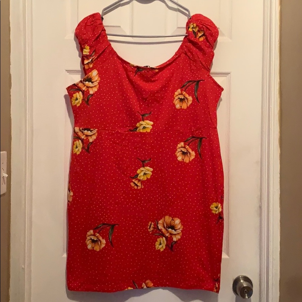 NWT Plus Size Red Floral Dress